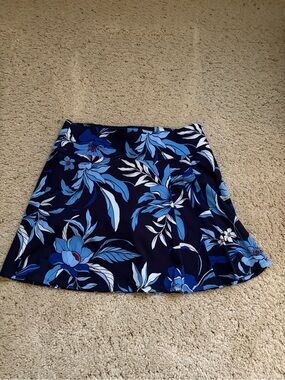 Tommy Bahama Skort Skirt Navy Blue Floral Golf Tennis Size S (150)